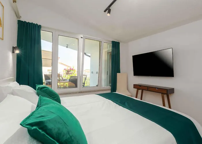 In - Istrien 10277 *